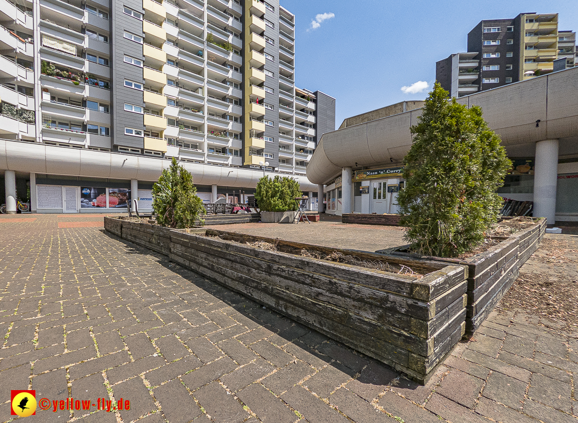 12.06.2023 - kein Grün mehr im Biergarten im Marx-Zentrum